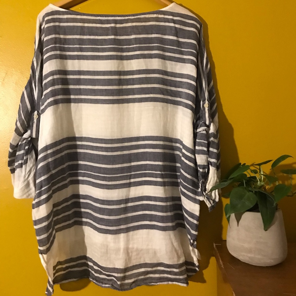LOFT BLUE & WHITE STRIPE BLOUSE